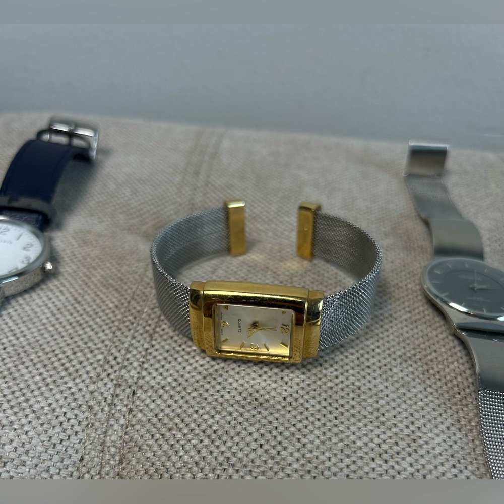 Lot of 5 Womens Watches Nixon, Hello Kitty, Quartz, Anne Klein, Geneva As Is - Picture 3 of 15